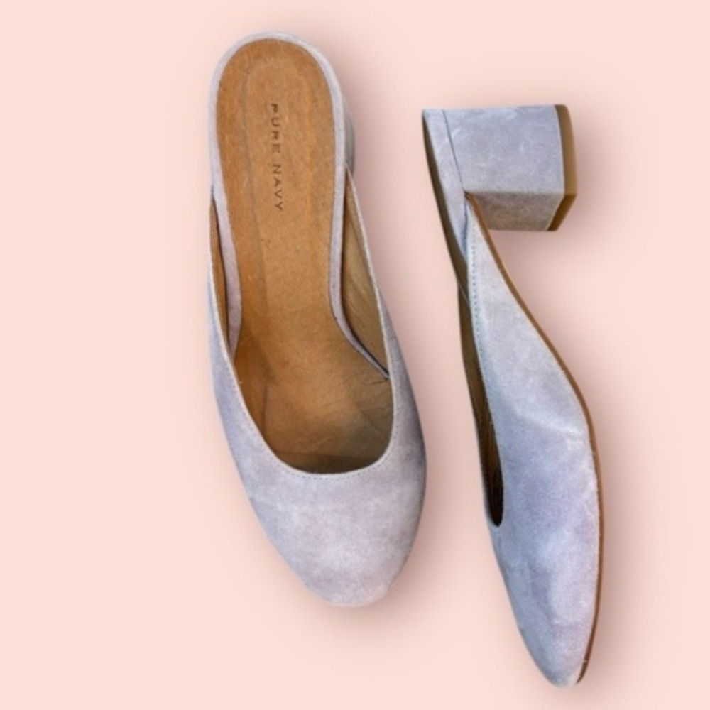 Pure Navy Women's Lavender Slip On Almond Toe Block Heel Suede Mules - 7.5